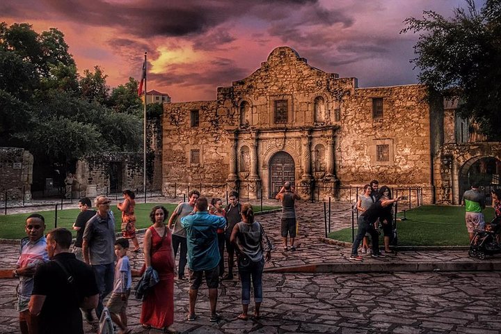 San Antonio Haunted History Ghost Tour