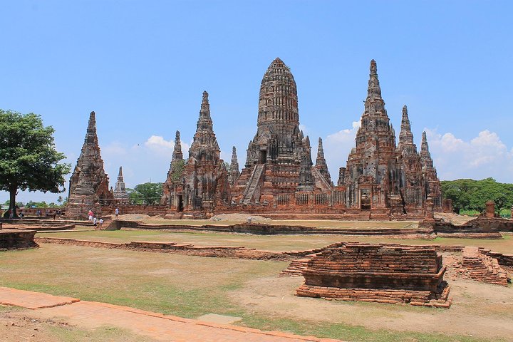 A Day in Ayutthaya: Private 5 UNESCO Temples Tour From Bangkok