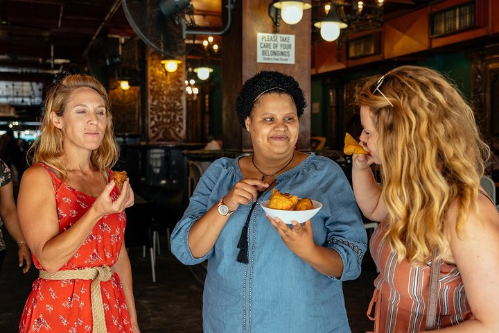 The 10 Tastings of Cape Town With Locals: Private Food Walking Tour