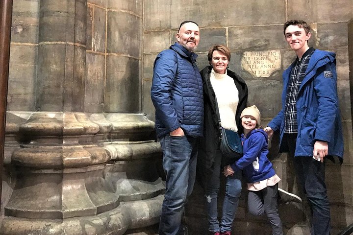 Highlights of Milan Private Guided Tour: Duomo, La Scala Theatre & Sforza Castle