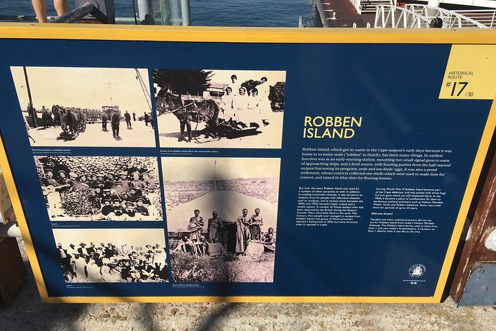 Robben Island Tour with interesting stops in Mandela footsteps
