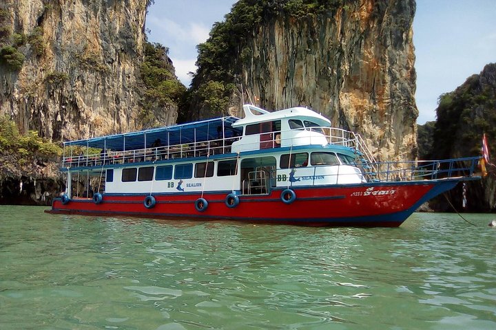 James Bond Island Big Boat: Canoeing, Lunch & Stunning Bay Views