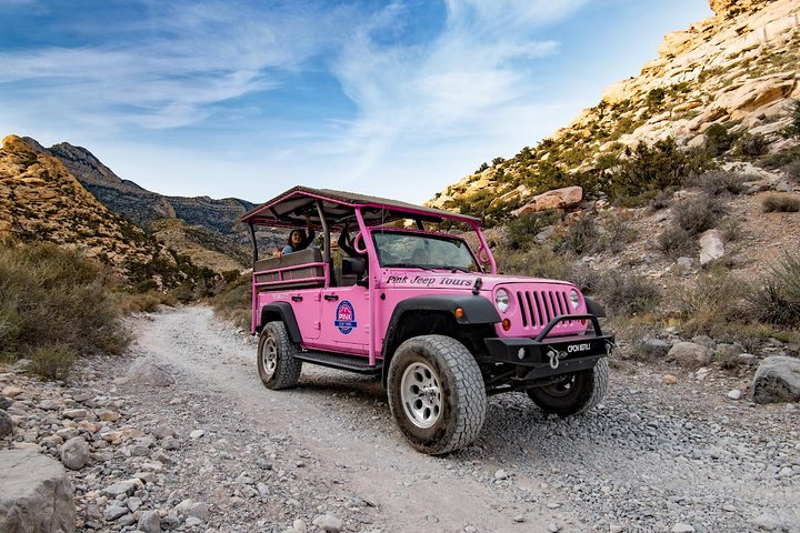 Red Rock Canyon with Rocky Gap Road 4x4 Jeep Tour