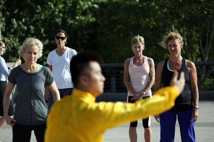 Tai Chi Class with Temple of Heaven Private Half Day Tour