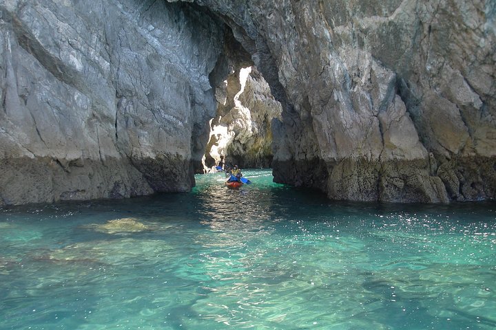 Half-Day Kayak Tour in Sesimbra