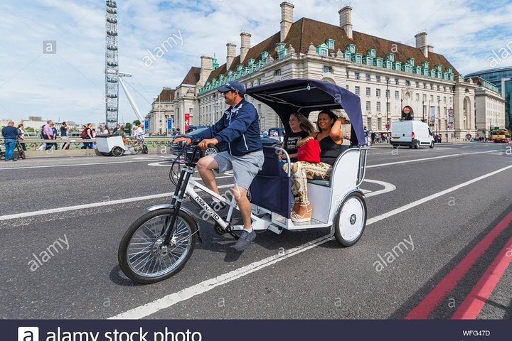 2 hours Amsterdam City Tour in Pedicab