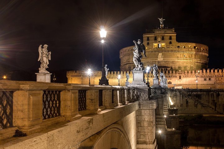 Haunted Rome: Interactive Ghost Night Walking Tour