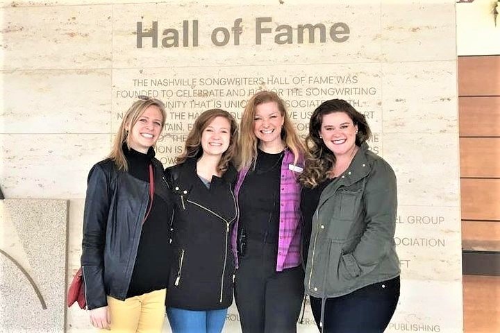 Nashville Famous Footsteps Guided Walking Tour