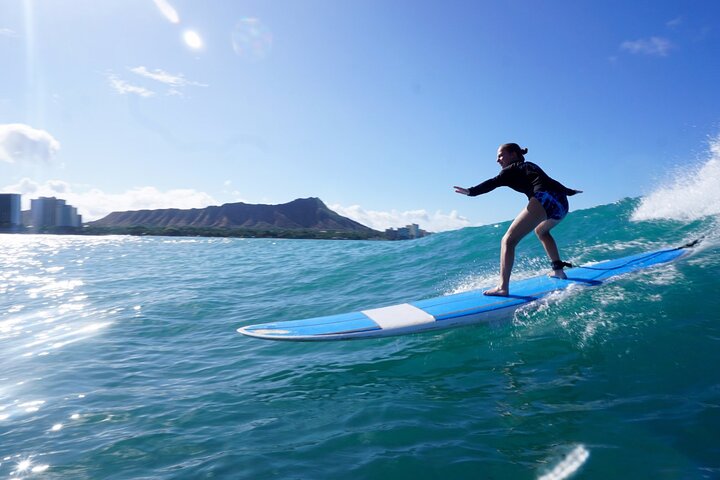 1.5-Hour Semi Private Surfing Lesson in Honolulu