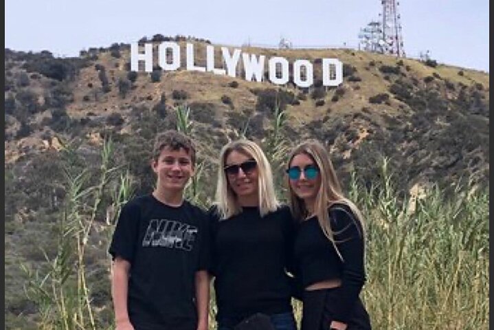 VIP Ferrari Tour and Open Bus Celebrity Homes Tour