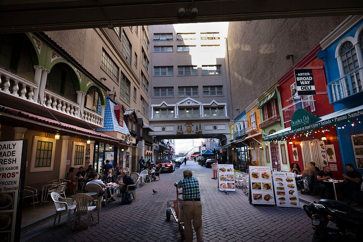 LA Food Tour: Exploring America’s Culinary Frontier