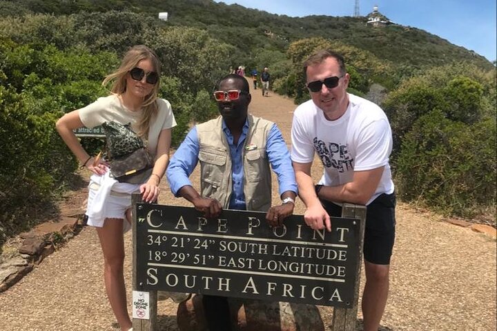 Cape Of Good Hope and Penguins viewing Private Tour