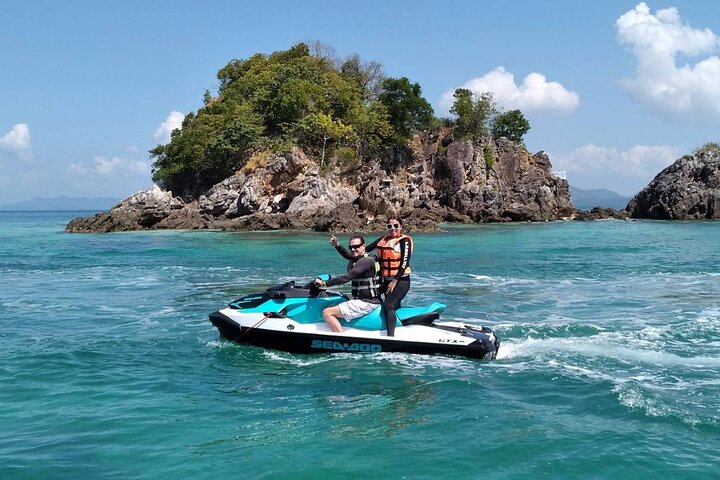 4 Hours Jet Ski Experience Hopping To 9 Islands in Phuket