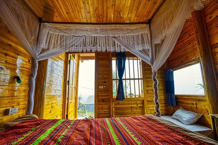 3-Day Trekking Adventure of Sapa from Hanoi - Stay Ta Van Village