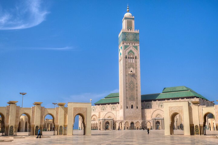 Fez to Casablanca : Private transfer with Casablanca City Tour