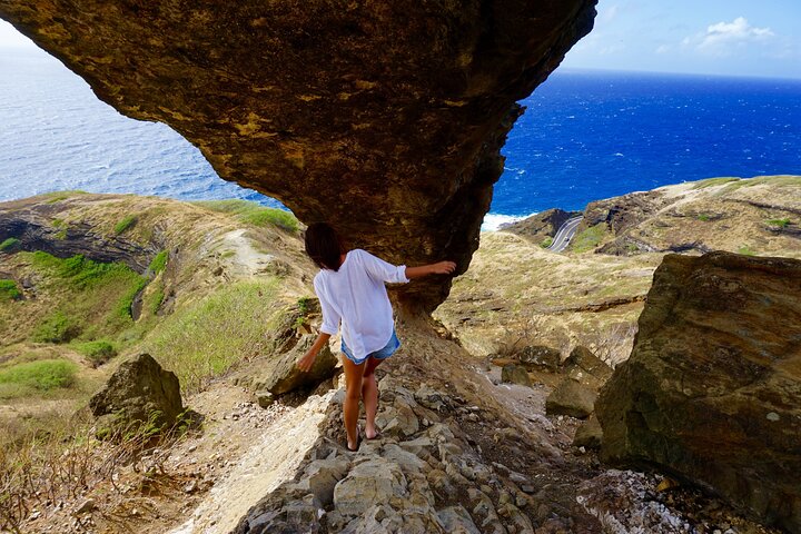 East Side Tour -Hike, Beach, Food, Photo