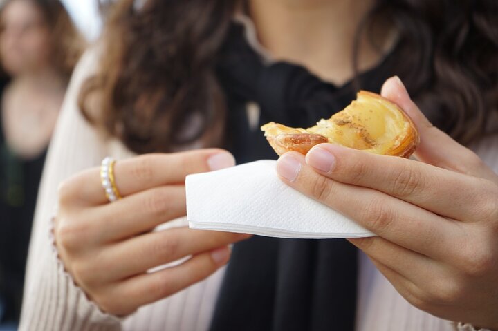 Walking & Vegan Food tour