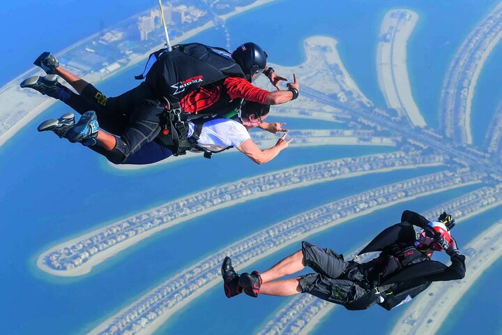 Dubai Skydiving Experience