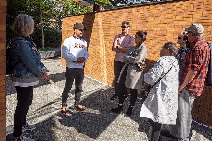 Amsterdam: Jewish History & WWII Tour