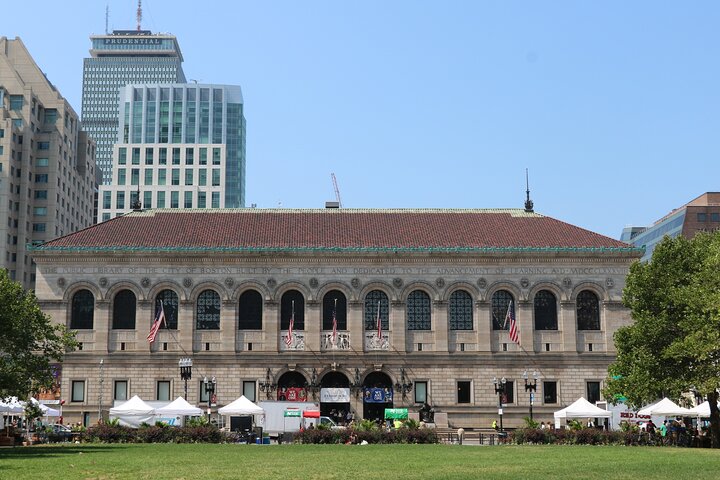 1-Day Tour to Boston from New York