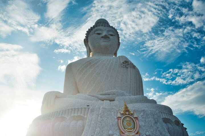 Phuket City Tour with Famous Landmark and Insta Hunt Challenge