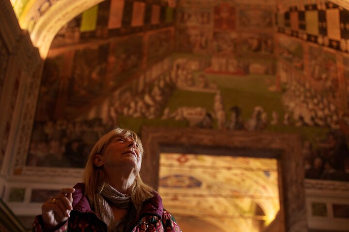Alone in the Vatican Museums VIP Early Entry Tour with Key Master