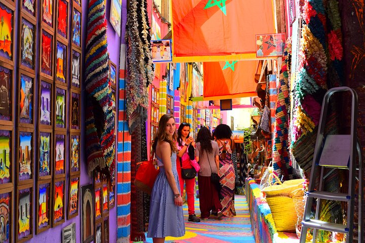 Half-Day Private Guided Walking Tour Exploring Fez Medina