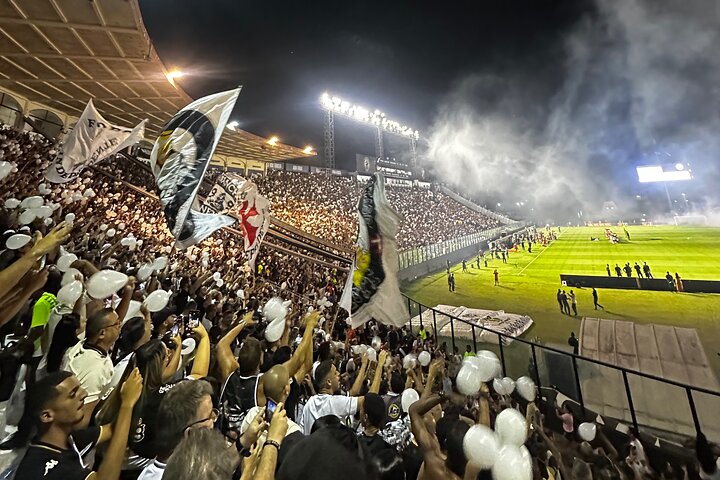 Football in Rio: Match Ticket with Welcome Drink