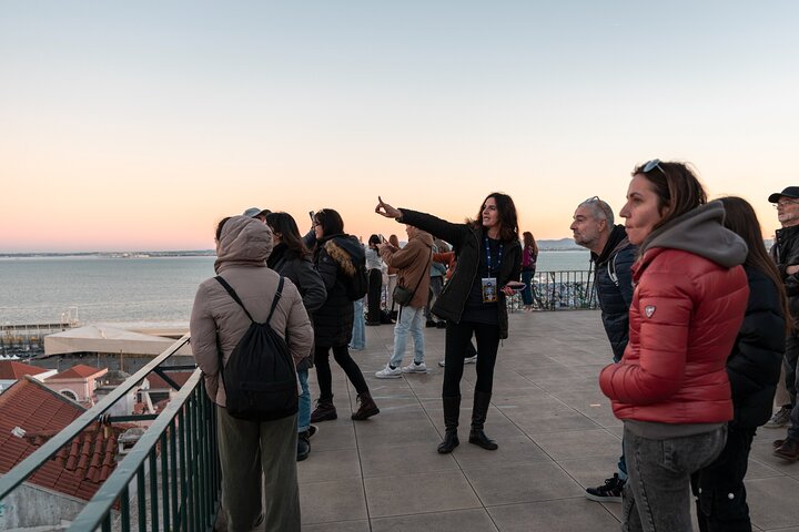 Alfama Tour in Lisbon Old Town