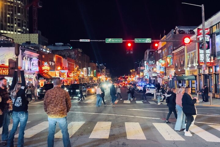 Private Nashville City Tour up to 7 Guests History Hidden Gems