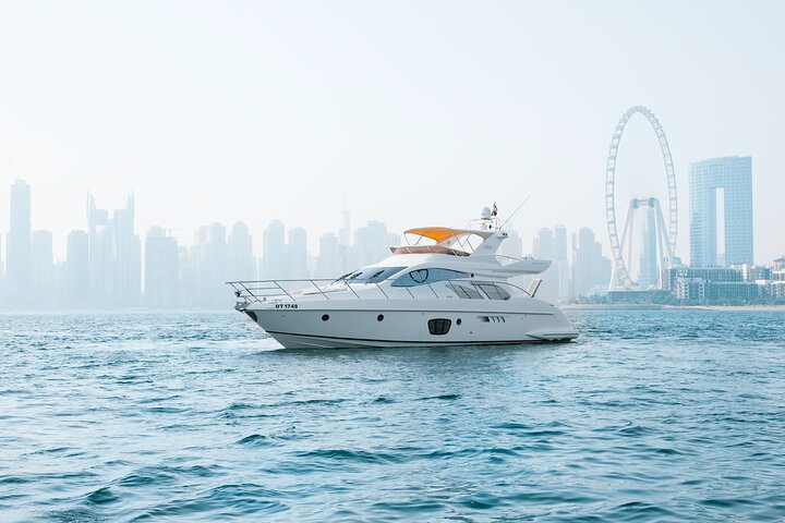 2 hours Dubai private luxury yacht 55ft tour