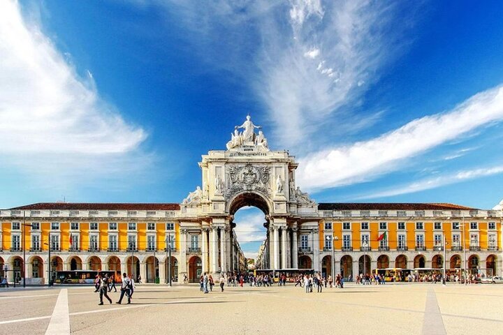 Experience Historical Lisbon City Tour with Live Guide