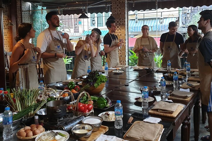 Vietnamese Home Cooking Class in Hanoi