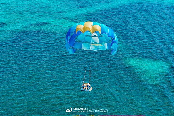 Skyrider Parasailing Tour with Panoramic View of Cancun