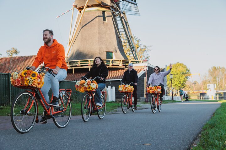 Amsterdam Cheese, Windmill & Countryside Bike Tour /E-bike Option