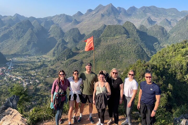 5-Day Ha Giang Loop and Sapa Trekking Tour