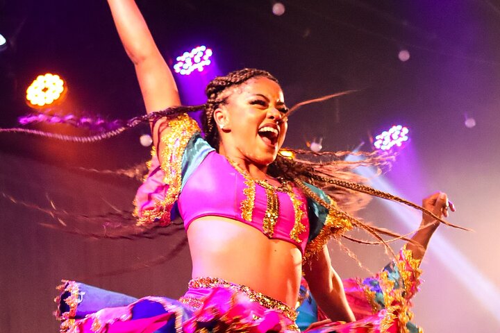 Ginga Tropical - Brazilian Samba and Folklore Show