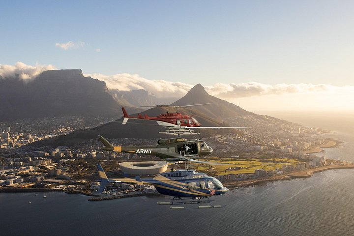 Cape Town Camps Bay & Hout Bay Helicopter Tour