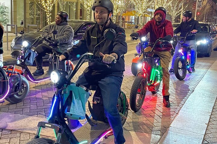 2 Hour Dallas Night Sightseeing E-Scooter Tour