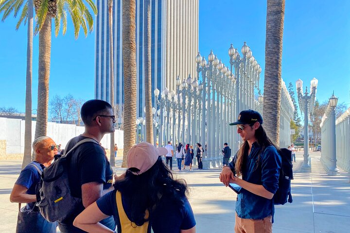 Museum Row Tour: The Fast & The Fossilized on Wilshire Blvd