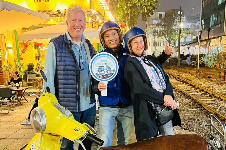 Hanoi After Dark Vespa Tour (4 hours): Street Food & Night Vibes