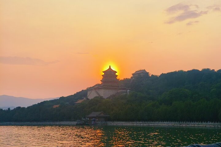 Summer Palace Walking Tour - Beijing