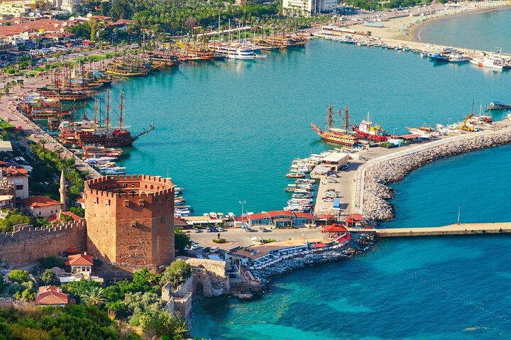 Alanya City Tour: Cable Car, Kleopatra Beach & Sunset Views