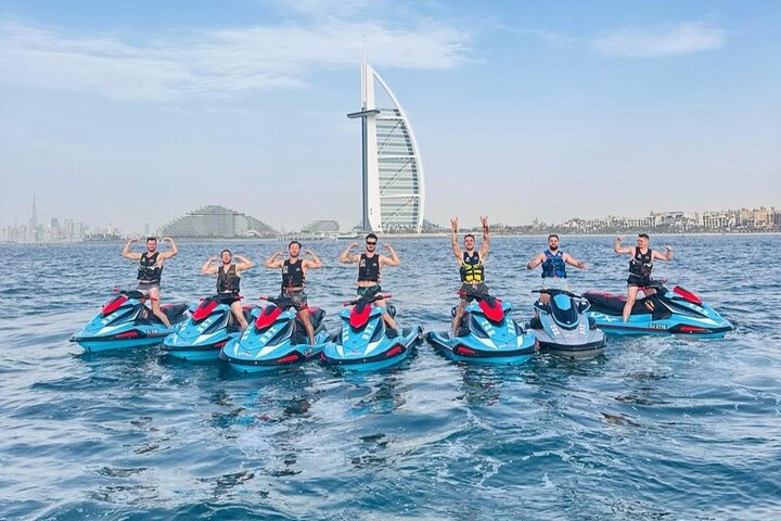 Dubai JetSki Tour Burj Al Arab30min.Free Photo,Video,Coffe,Kayak!