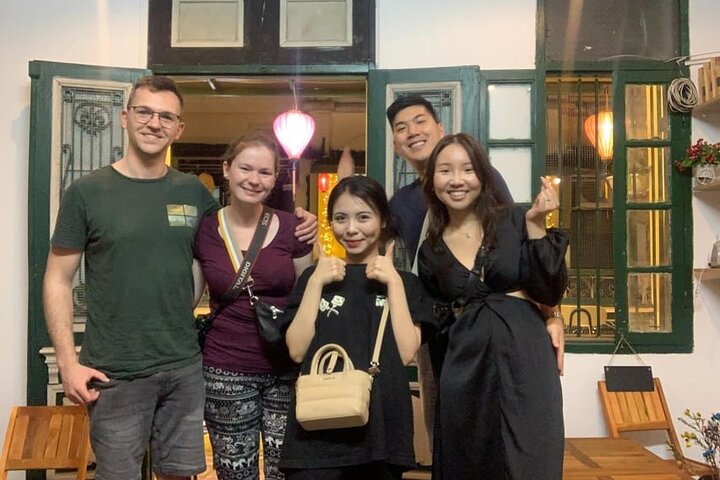 Hanoi Old Quarter Street Food tour with 12 plus tastings