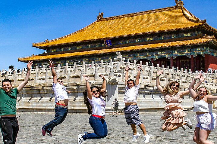 Tiananmen Square & Forbidden City Walking Tour with Entry Ticket