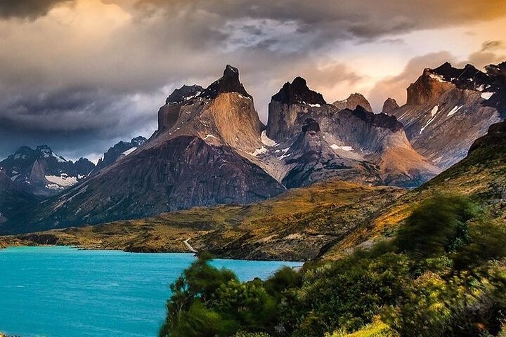 Full Day Torres del Paine Tour