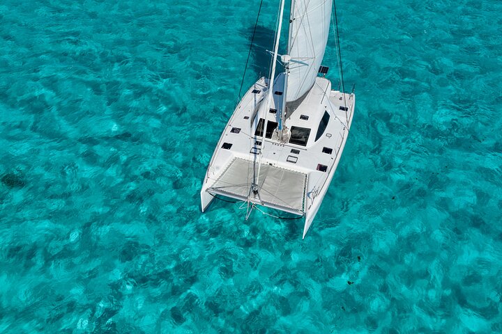 Cancun Private Catamaran Cruise– Open Bar & Snorkeling Experience