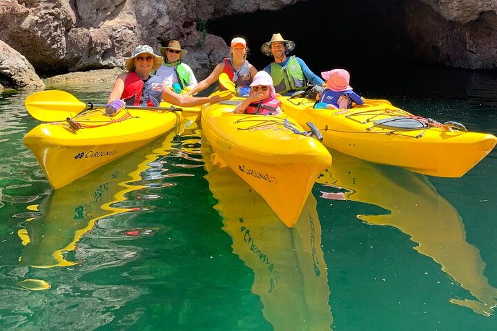 Emerald Cave Kayak Tour with Las Vegas Shuttle – Colorado River