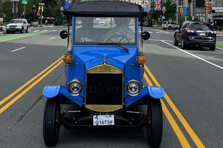 One Hour Tour Of Philadelphia Historical Sites In A Vintage Car